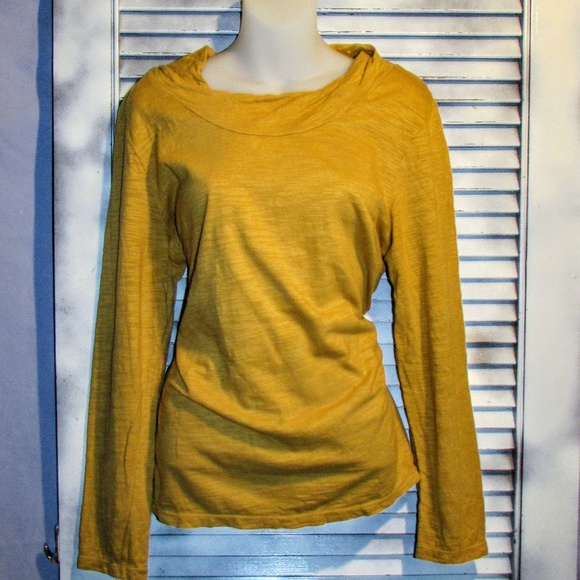 Neon Buddha Lg mustard yellow roll collar top - Picture 4 of 8